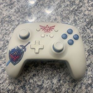 PowerA Wireless Controller for Nintendo Switch - Sworn Protector